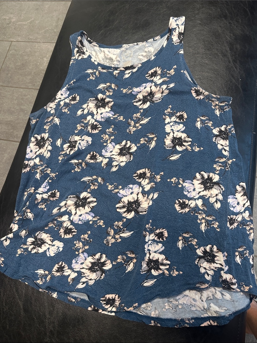 Maurices Blue Floral Scoop Neck Tank Top